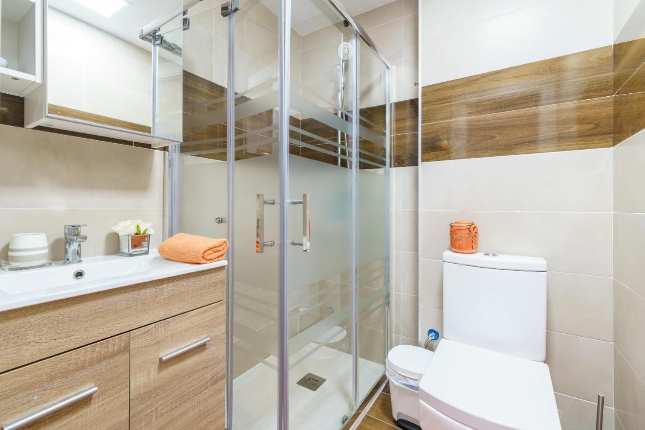 Malagasuite Cozy Apartment ตอร์เรโมลิโนส ภายนอก รูปภาพ